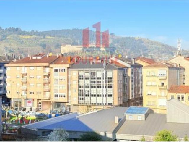Piso en venta en Couto, Ourense