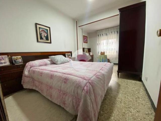 Piso en venta en Couto, Ourense