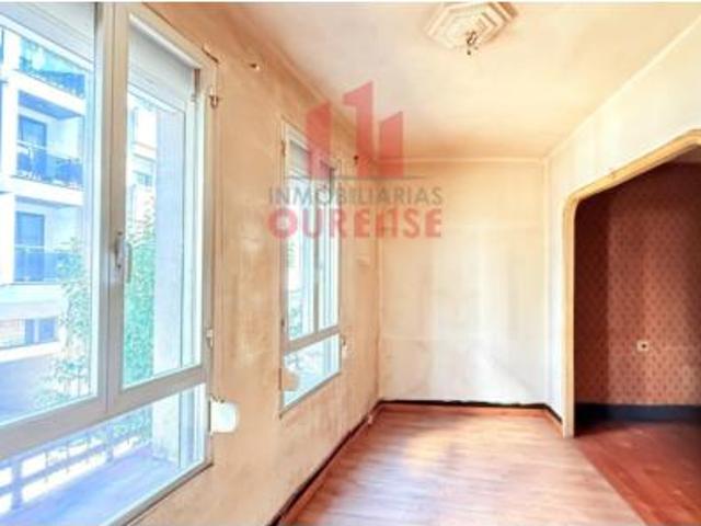Piso en venta en Couto, Ourense