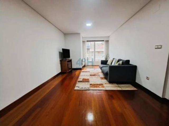 Piso en venta en Couto, Ourense