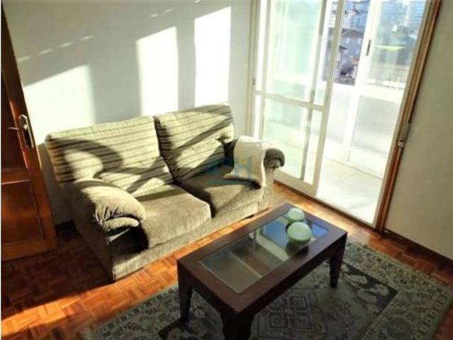 Piso en venta en Couto, Ourense