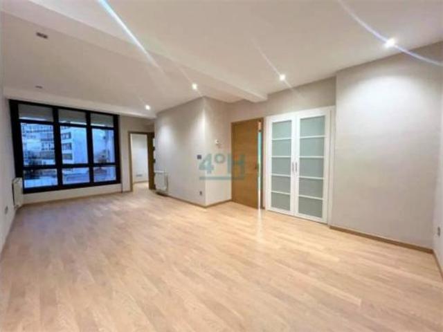 Piso en venta en O Posío, Ourense