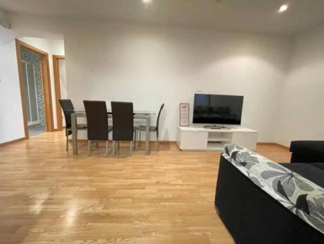 Piso en venta en O Vinteún, Ourense