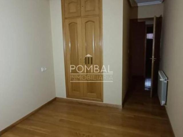 Piso en venta en Ourense, Casco Vello