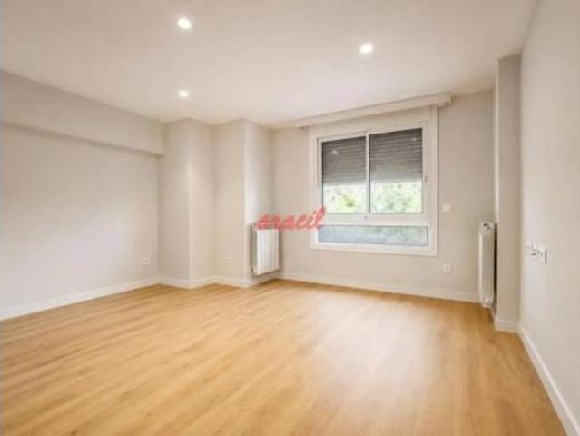 Piso en venta en Centro, Ourense