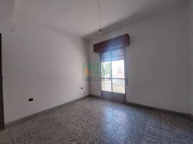 Piso en venta en O Vinteún, Ourense