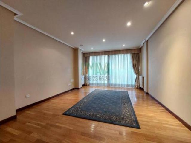 Piso en venta en Centro, Ourense