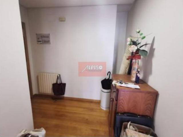 Piso en venta en O Posío, Ourense