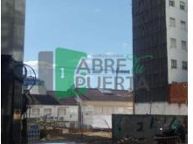 Piso en venta en O Posío, Ourense