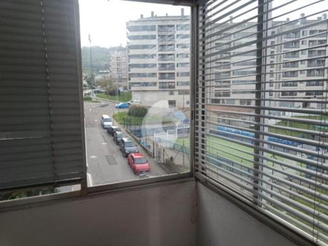 Piso en venta en Montealegre, Ourense