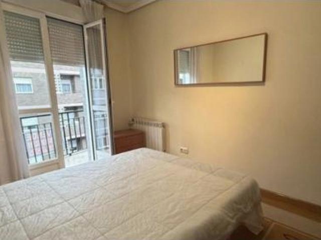 Piso en venta en As Lagoas, Ourense