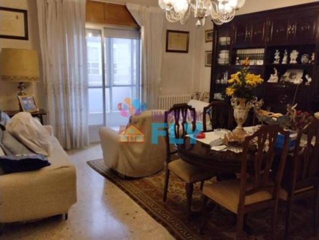 Piso en venta en Montealegre, Gomesende