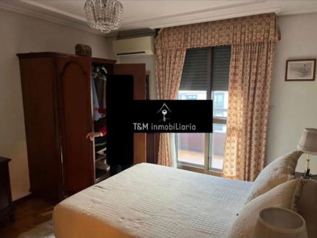 Piso en venta en Montealegre, Ourense