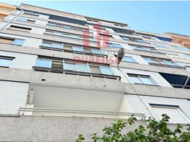 Piso en venta en O Vinteún, Ourense