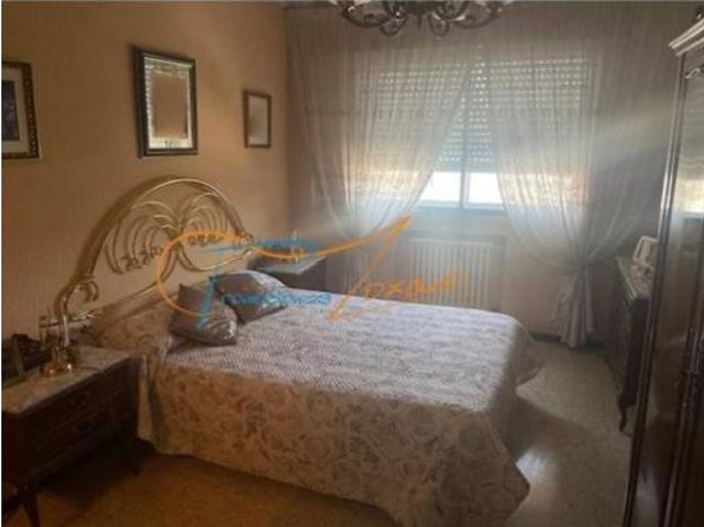 Piso en venta en Ourense, O Vinteún