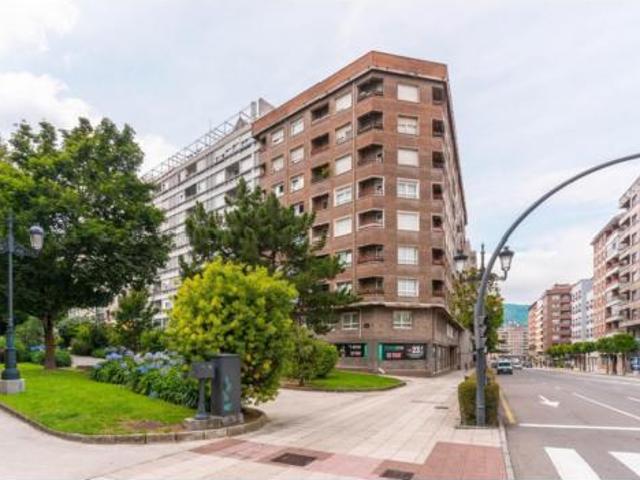 Piso en venta en Oviedo, Asturias