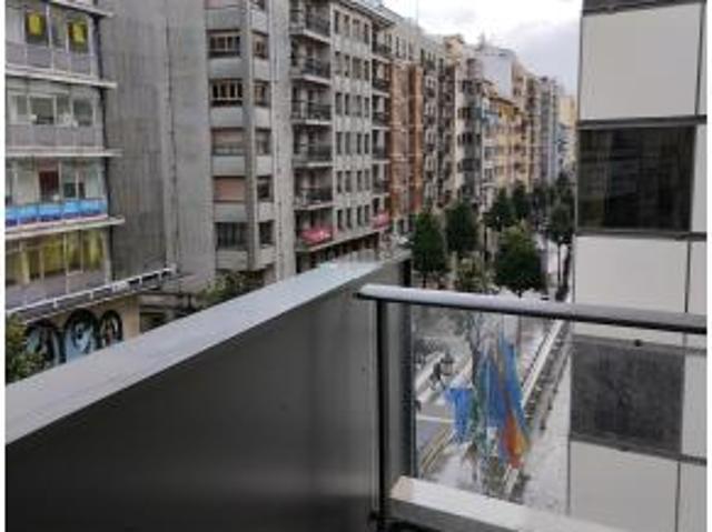Piso en venta en Oviedo, Llamaquique