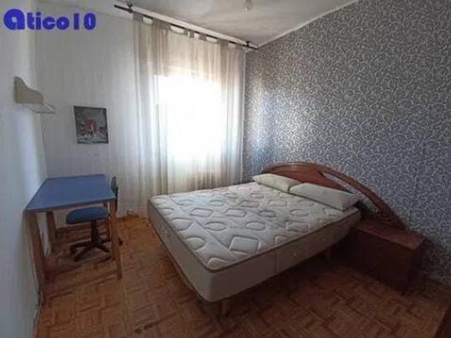 Piso en venta en Llamaquique, Oviedo