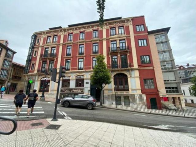 Piso en venta en Centro y casco histórico, Oviedo