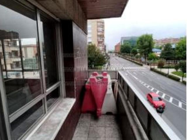 Piso en venta en Llamaquique, Oviedo