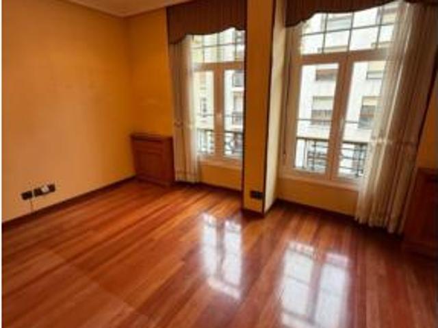 Piso en venta en Oviedo, Asturias