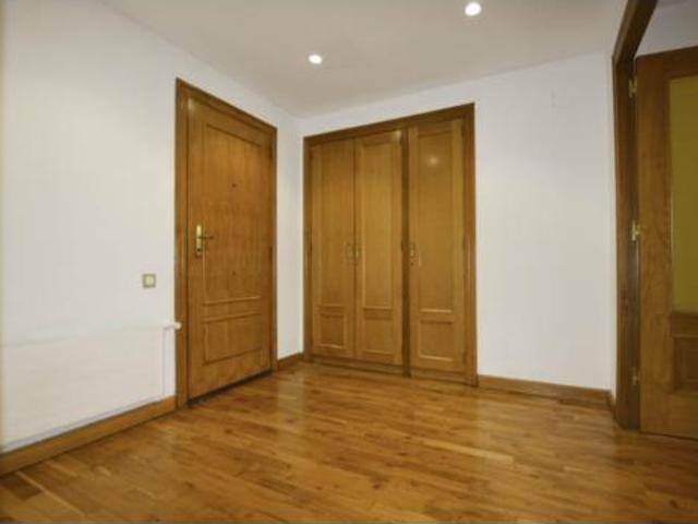 Piso en venta en Llamaquique, Oviedo