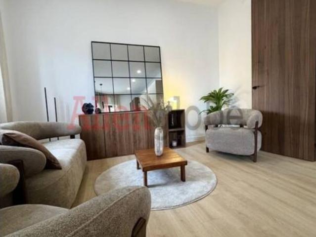 Piso en venta en Llamaquique, Oviedo