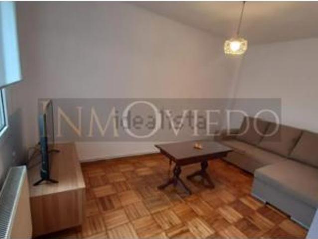 Piso en venta en Los Pilares, Oviedo