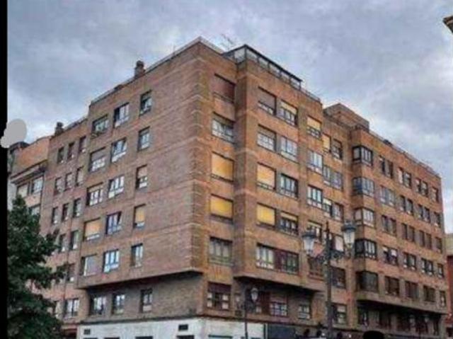 Piso en venta en Oviedo, Asturias
