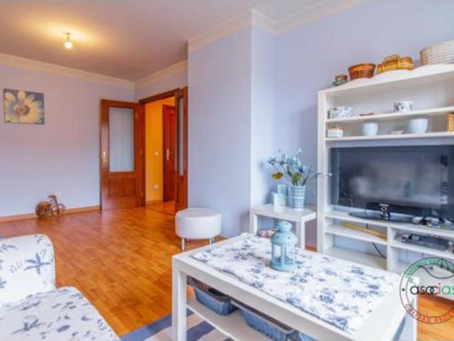 Piso en venta en La Corredoria Este, Oviedo