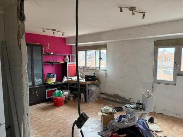 Piso en venta en Montenuño, Oviedo