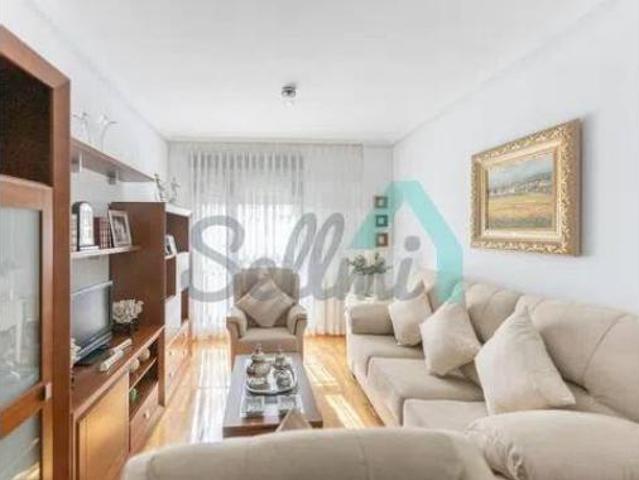 Piso en venta en La Estrecha, Oviedo