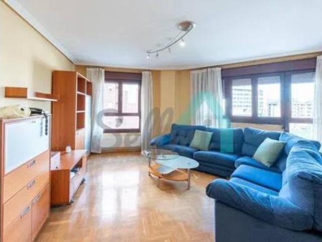 Piso en venta en Villafría, Oviedo