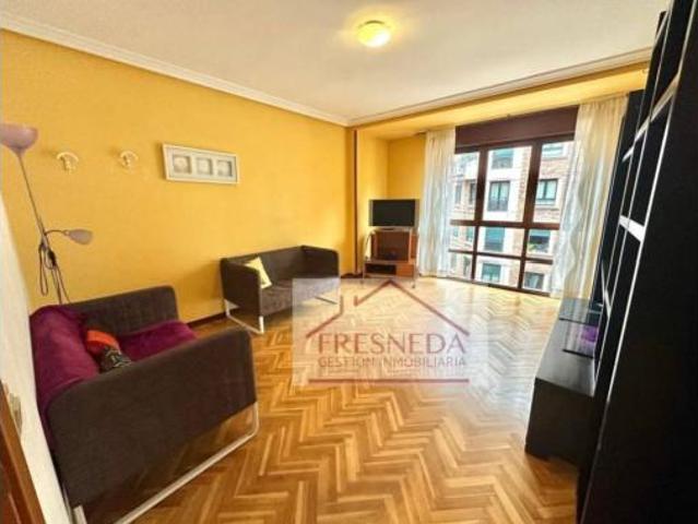 Piso en venta en Oviedo, Casco Antiguo