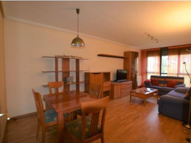 Piso en venta en Montenuño, Oviedo