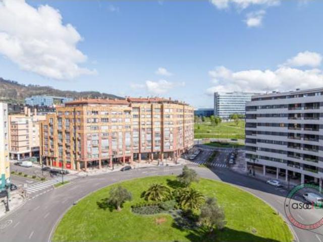 Piso en venta en La Cadellada, Oviedo