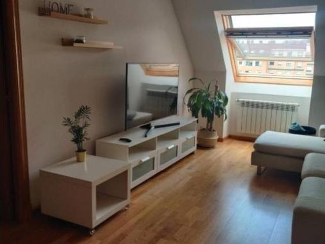 Piso en venta en La Cadellada, Oviedo