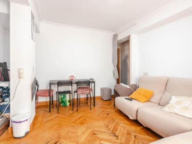 Piso en venta en La Tenderina, Oviedo