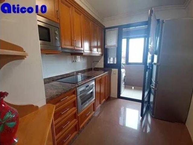 Piso en venta en El Palais, Oviedo