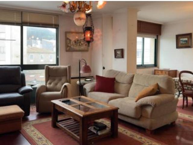 Piso en venta en Padrón, O Sar