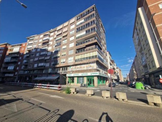 Piso en venta en Campo de la Juventud, Palencia