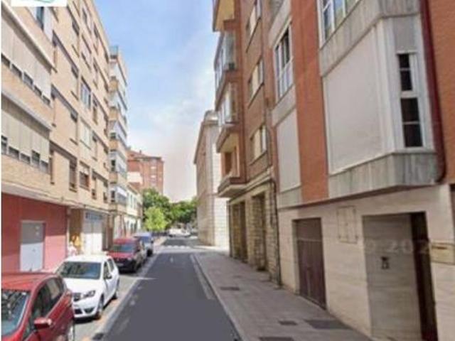 Piso en venta en Ave María, Palencia