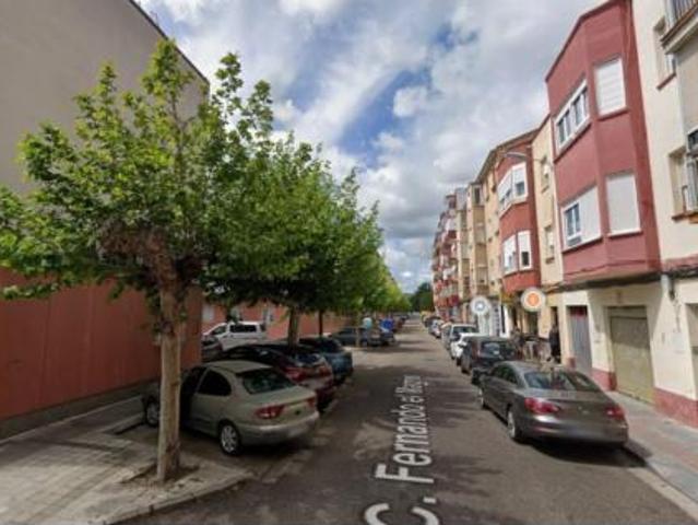 Piso en venta en El Carmen, Palencia