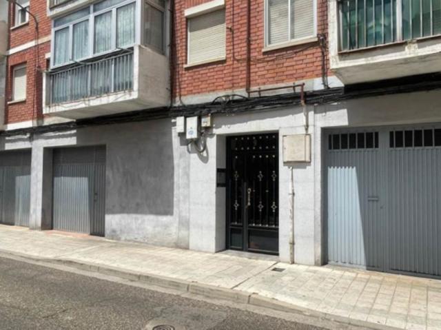 Piso en venta en Ave María, Palencia