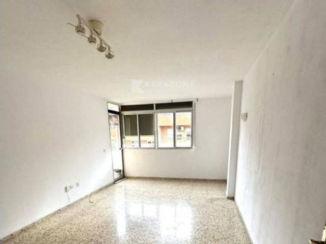 Piso en venta en Son Serralta, Palma