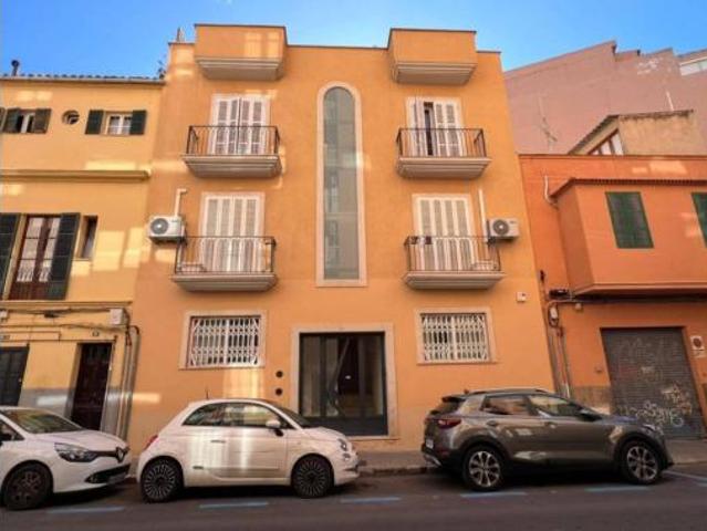 Piso en venta en Pere Garau, Palma