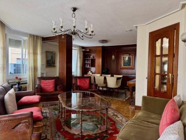Piso en venta en Zabalguneak, Pamplona / Iruña
