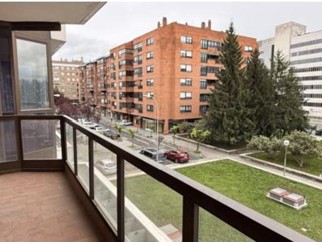 Piso en venta en Ermitagaña-Mendebaldea, Iruñerria