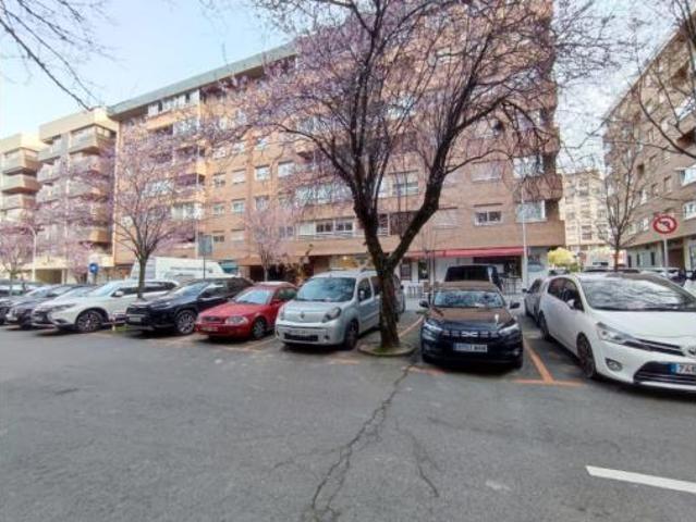 Piso en venta en Ermitagaña-Mendebaldea, Iruñerria
