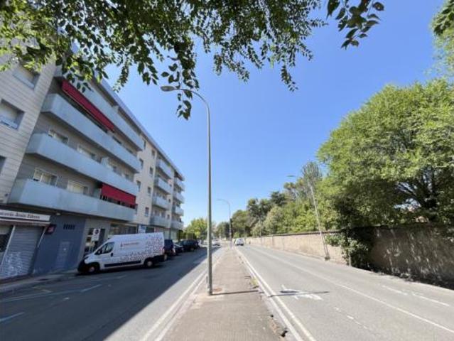 Piso en venta en Etxabakoitz, Iruñerria